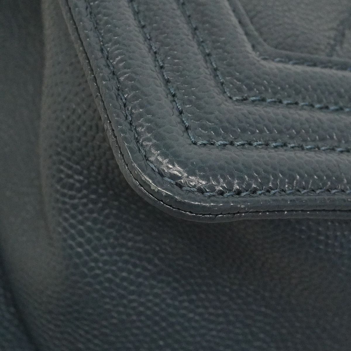 Chanel Shoulder Bag Boy Caviar Leather Steel Blue Gold — view 6