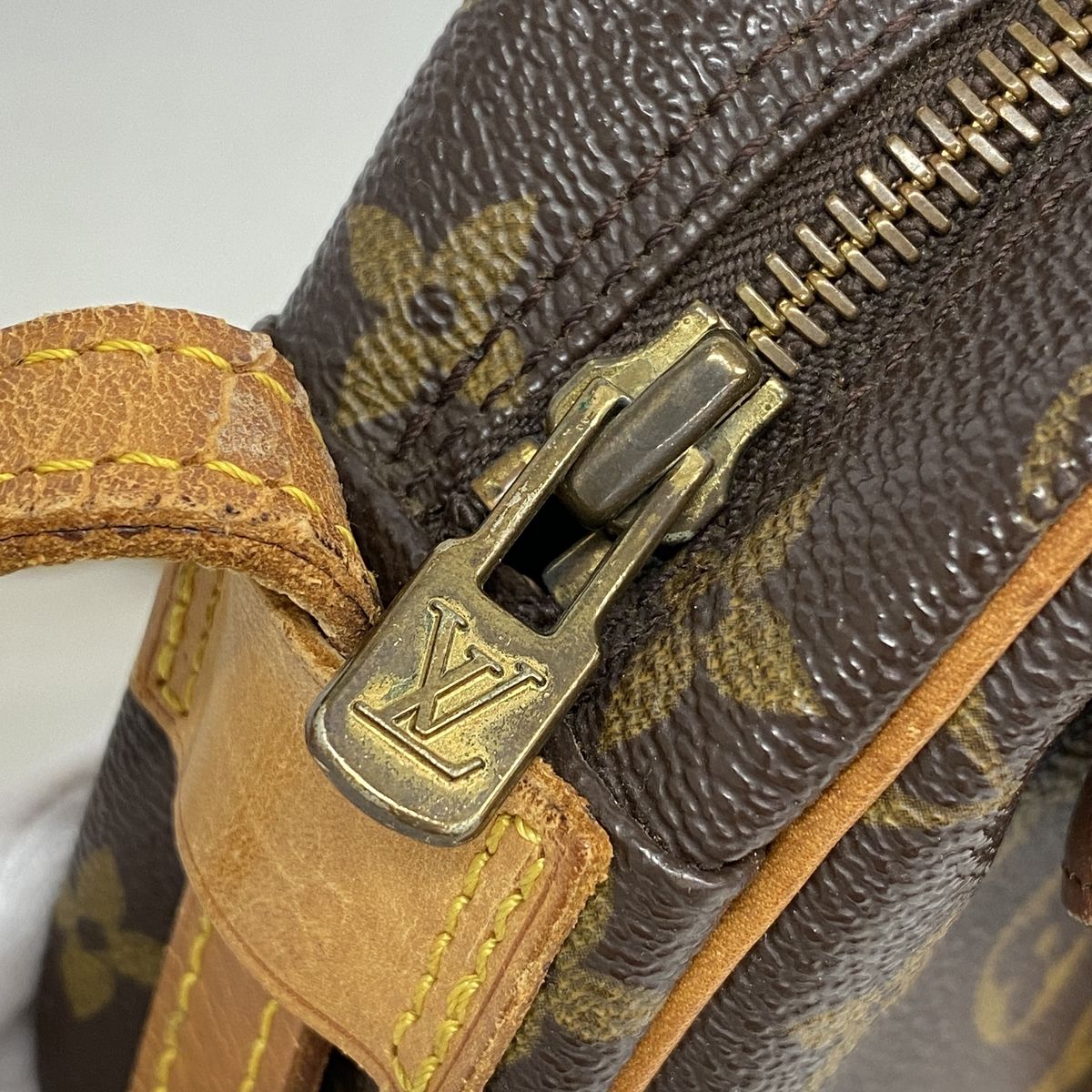 Louis Vuitton Shoulder Bag Monogram Jeune Fille PM Brown — view 7