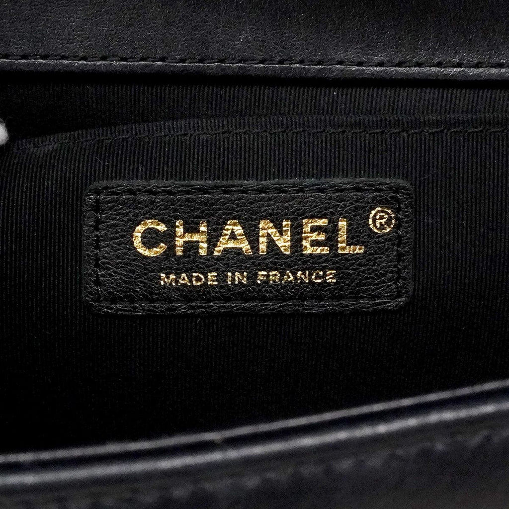 Chanel Shoulder Bag Boy Lambskin Black Gold — view 5