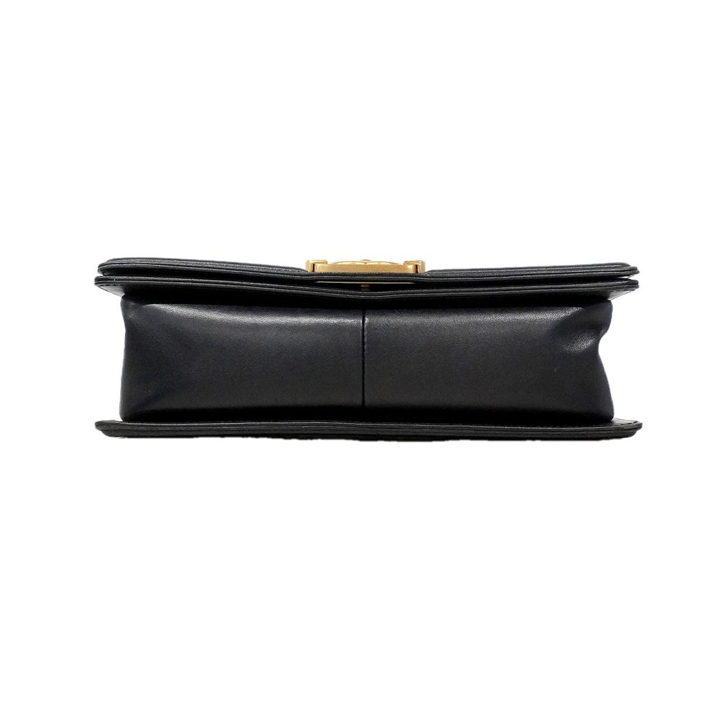 Chanel Shoulder Bag Boy Lambskin Black Gold — view 3