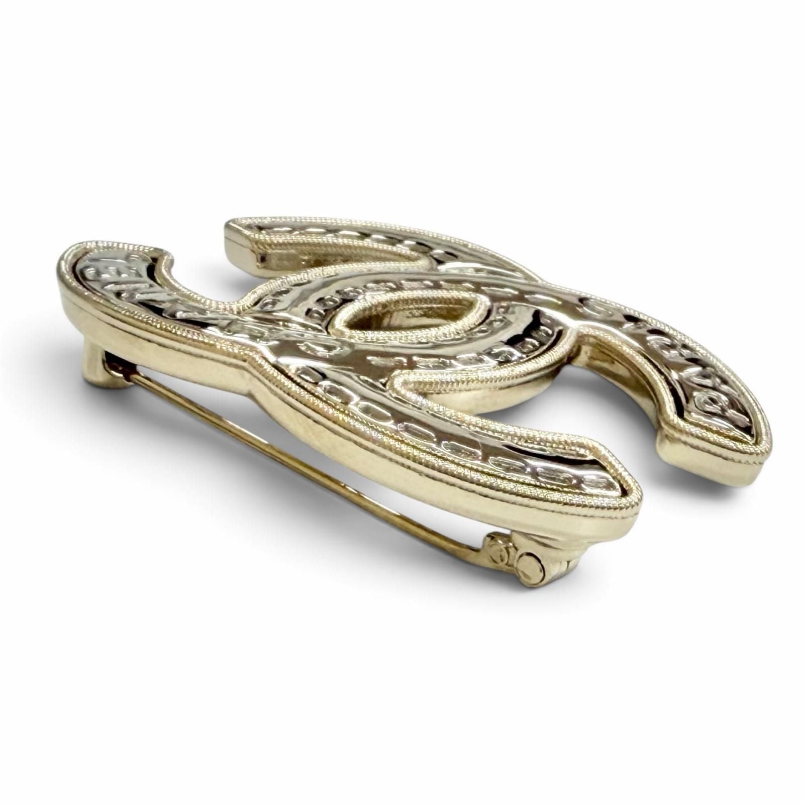Chanel CC Logo Stitch Brooch Silver Gold Recommended — view 4