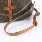 Louis Vuitton Monogram Saumur 30 Leather Shoulder Bag Crossbody Messenger — view 2