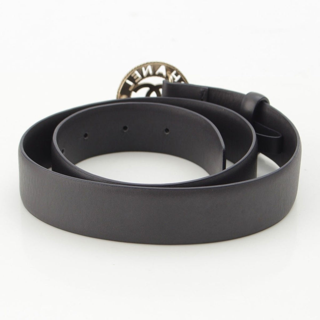 Chanel CC Logo Circle Leather Belt Black 75/30 — view 2