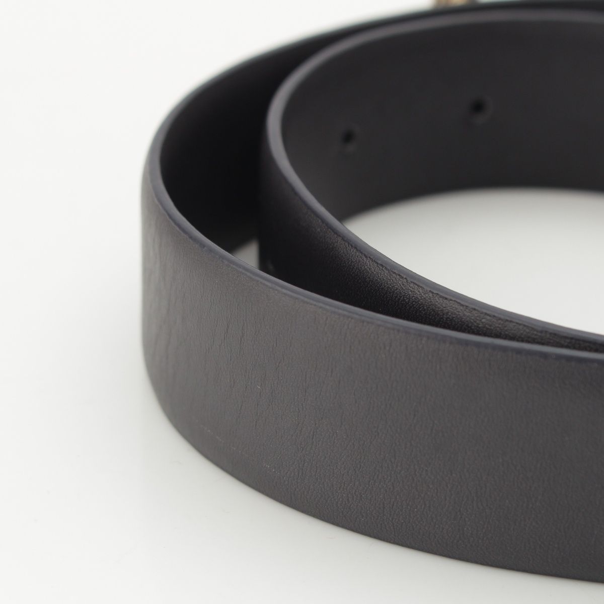 Chanel CC Logo Circle Leather Belt Black 75/30 — view 4