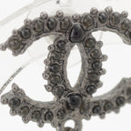 Chanel CC Logo Rhinestone Pearl Earrings Black — view 5