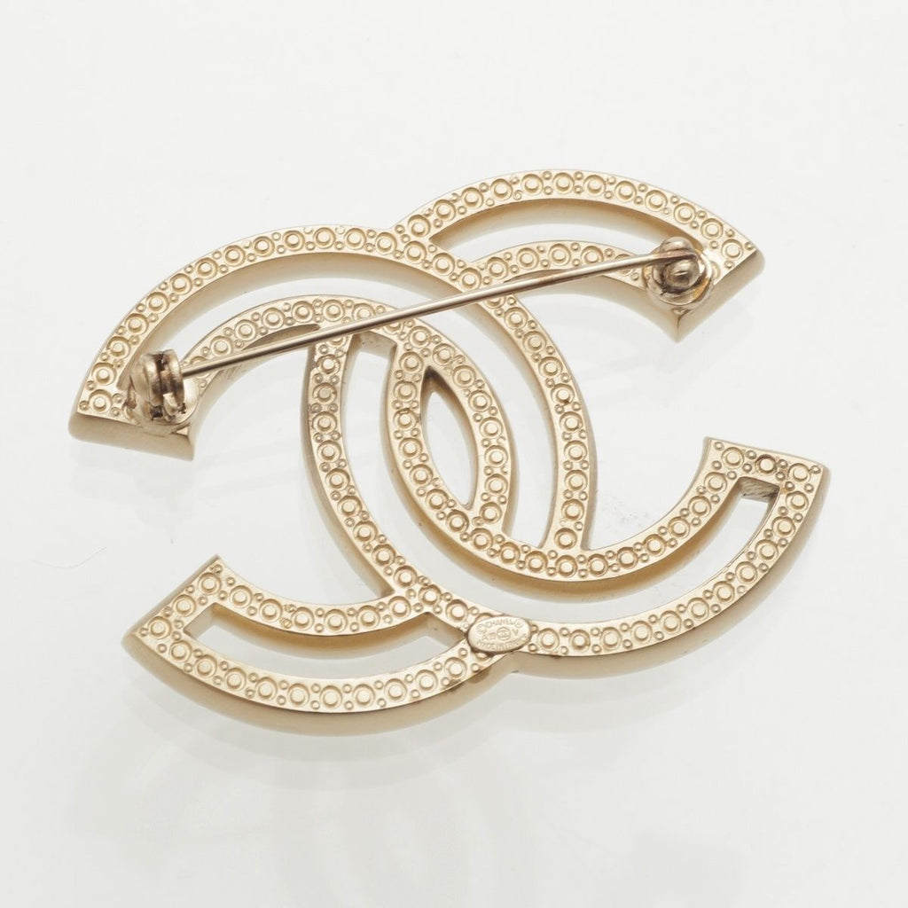 Chanel CC Logo Rhinestone Brooch Gold — view 2