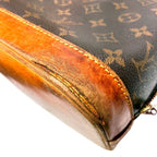 Louis Vuitton Alma Monogram Handbag Canvas — view 8