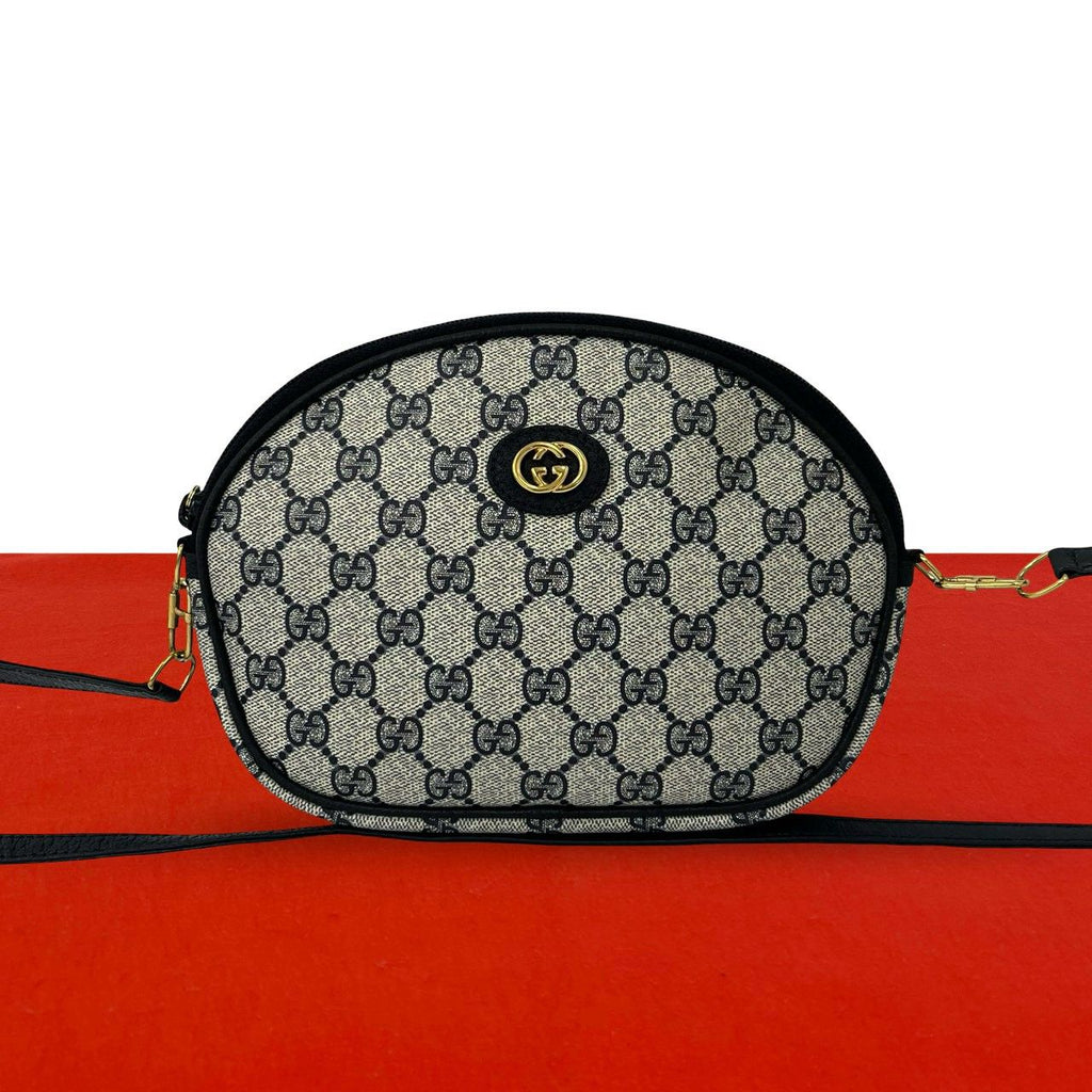 Gucci Vintage GG Logo Leather Shoulder Bag Pochette Crossbody Navy