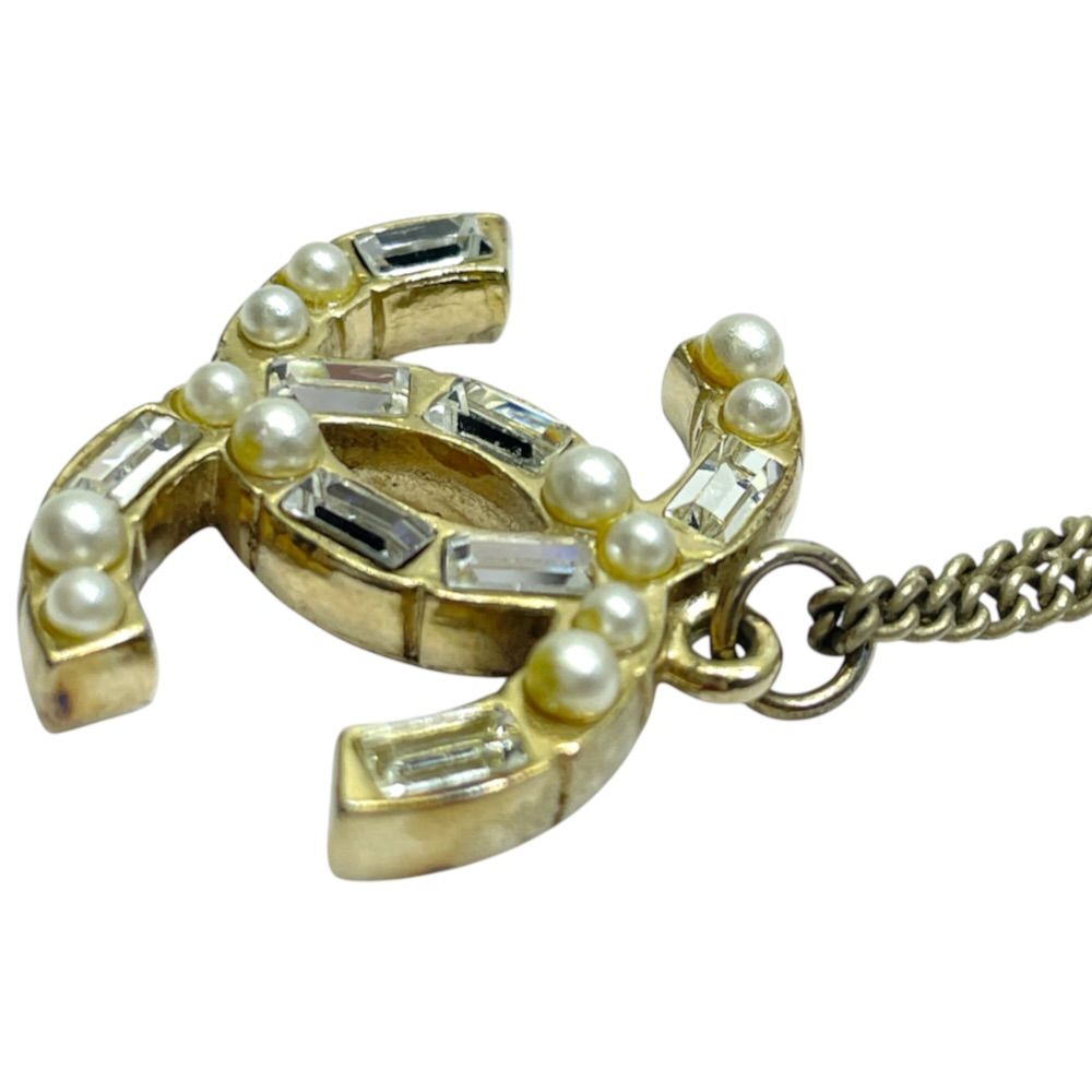 Chanel 09A Pendant CC Logo Rhinestone Gold Plated Necklace — view 4