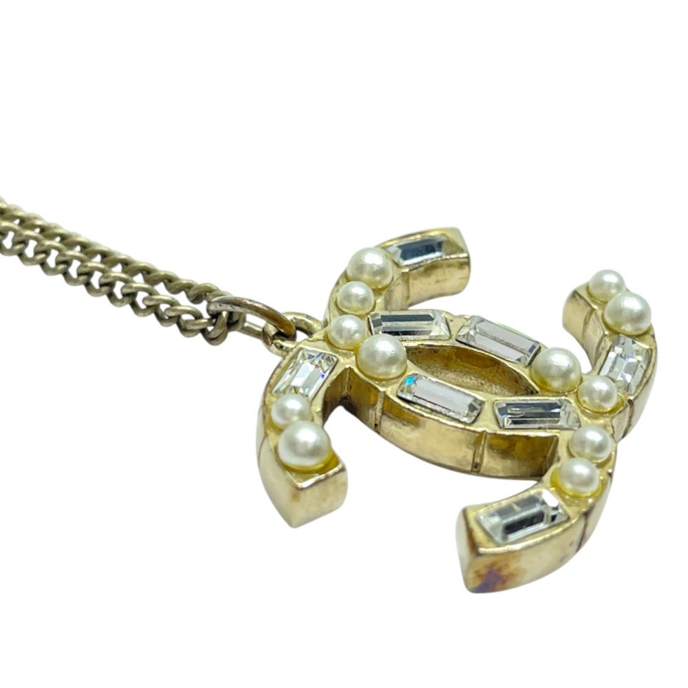 Chanel 09A Pendant CC Logo Rhinestone Gold Plated Necklace — view 3