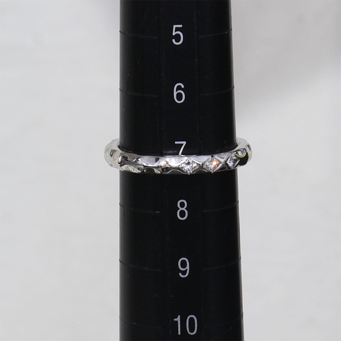 Louis Vuitton Diamond Ring Alliance Monogram 18k White Gold — view 6