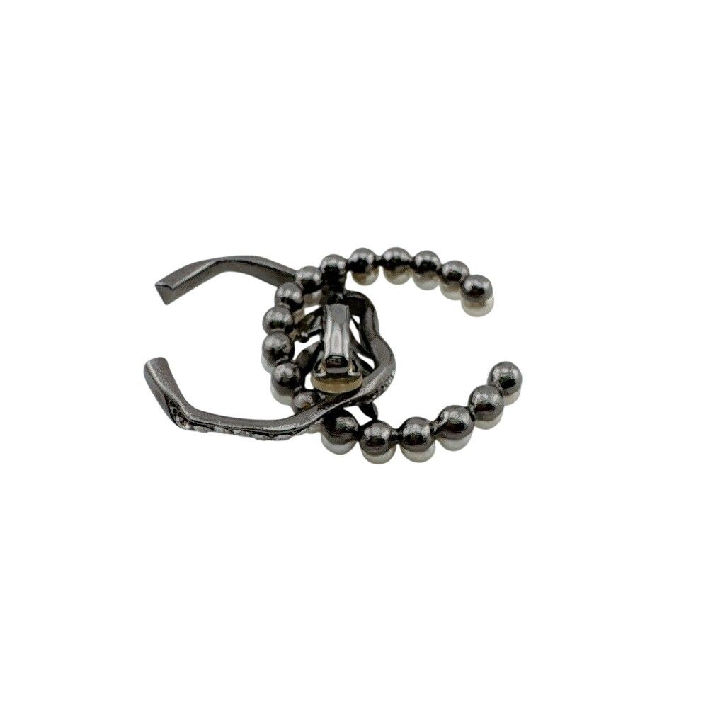 Chanel Leaf Single Earrings Silver — view 7