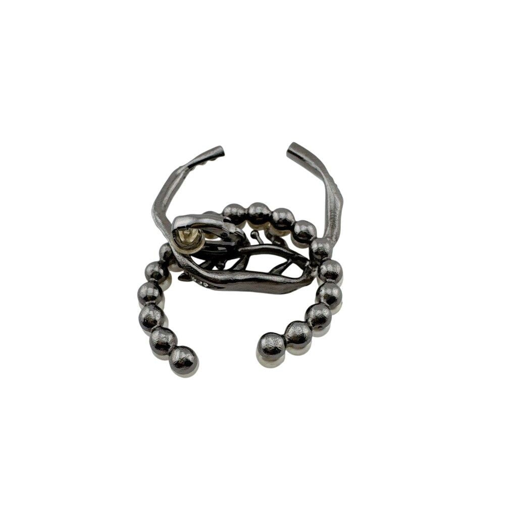 Chanel Leaf Single Earrings Silver — view 6