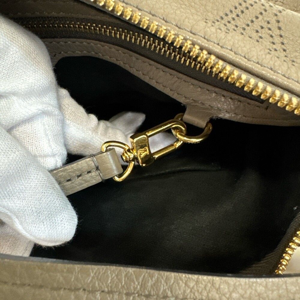 Louis Vuitton Mahina Selene MM 2-Way Shoulder Handbag Gray Leather