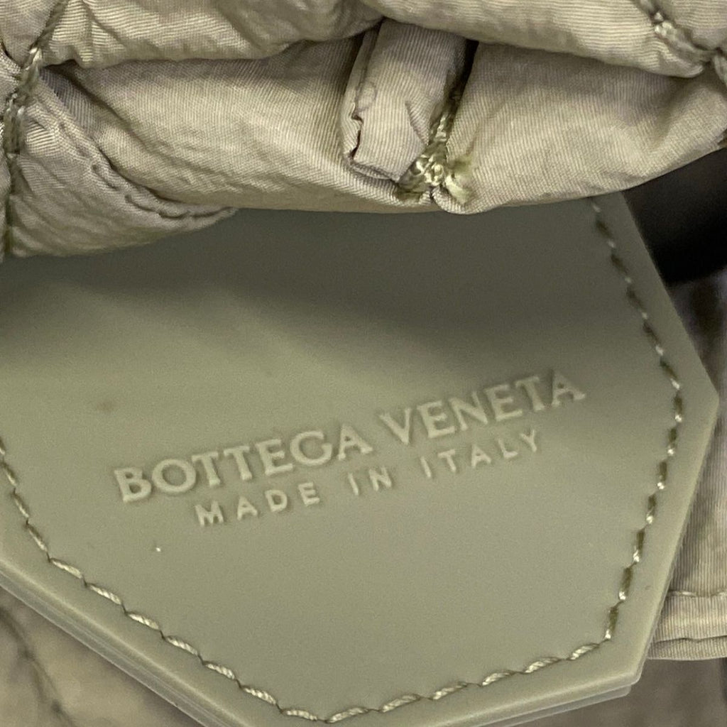 Bottega Veneta Waist Pouch the Padded Tech Cassette Khaki — view 8