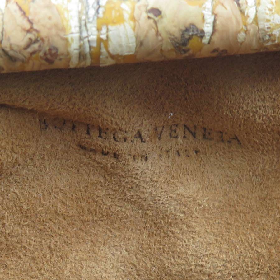Bottega Veneta Mini the Pouch — view 8