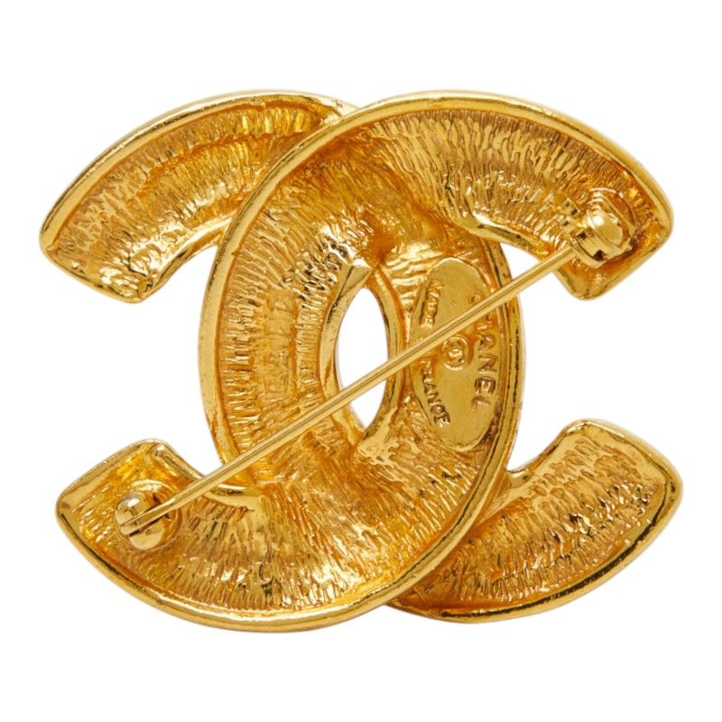 Chanel Quilted CC Logo Brooch Gold Plated — view 2