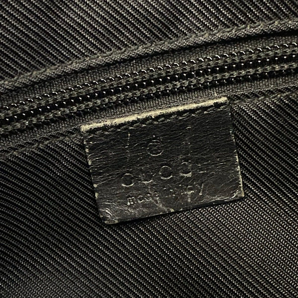 Gucci Shoulder Bag GG Pattern Metal Bar Black Leather — view 8