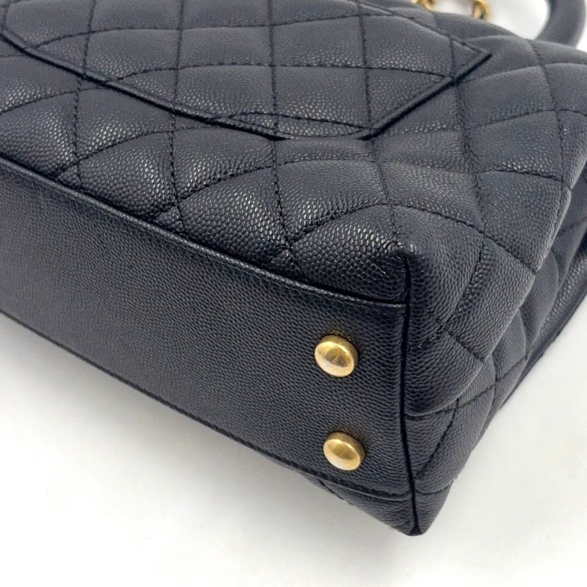 Chanel Quilted Coco Handle Flap 2-Way Caviar Leather Black Handbag Gold — view 7