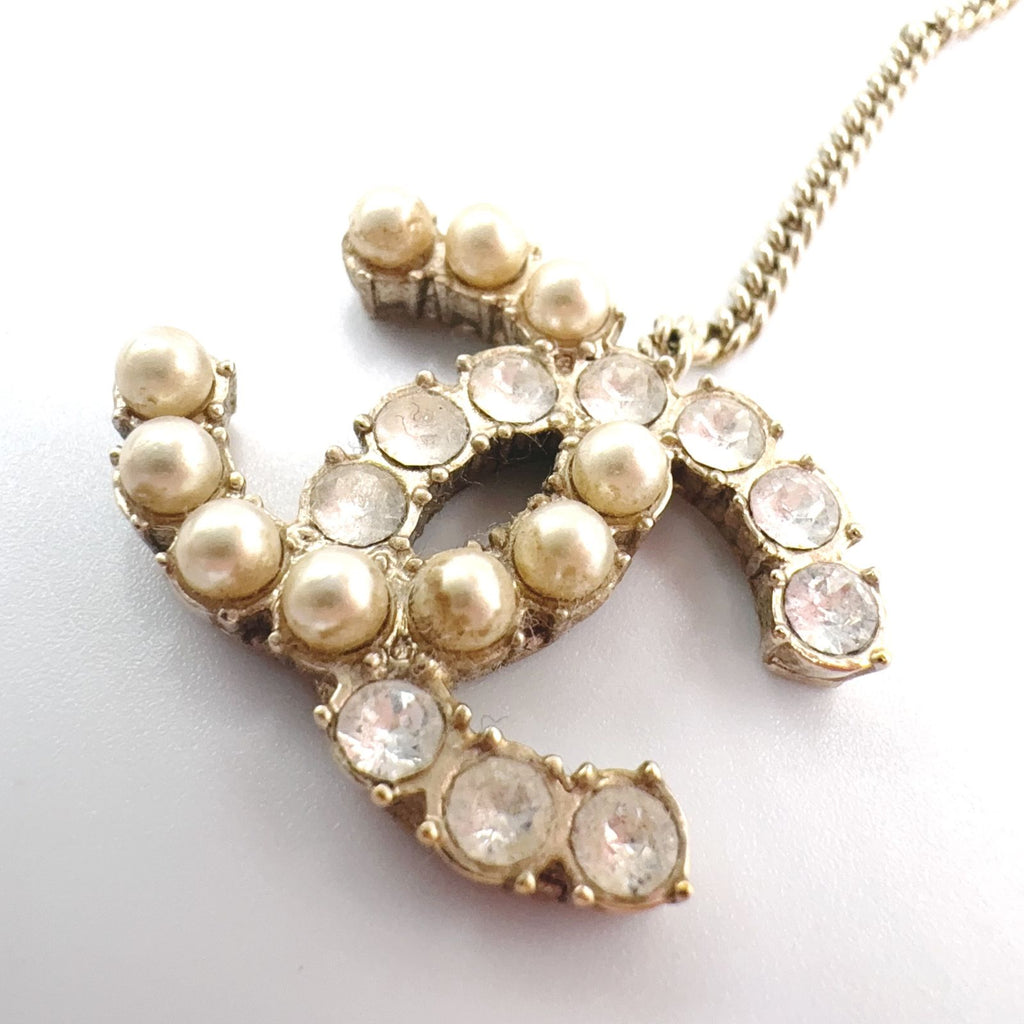 Chanel CC Logo Rhinestone Pearl Faux Off White Clear Gold Earrings — view 7