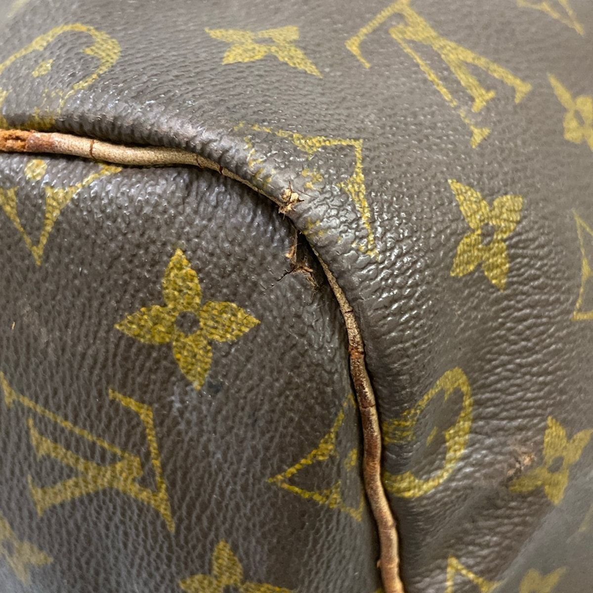 Louis Vuitton Boston Bag Monogram Keepall Bandouliere 55 — view 6