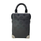 Louis Vuitton Handbag Camera Box Noir Leather Cowhide — view 3