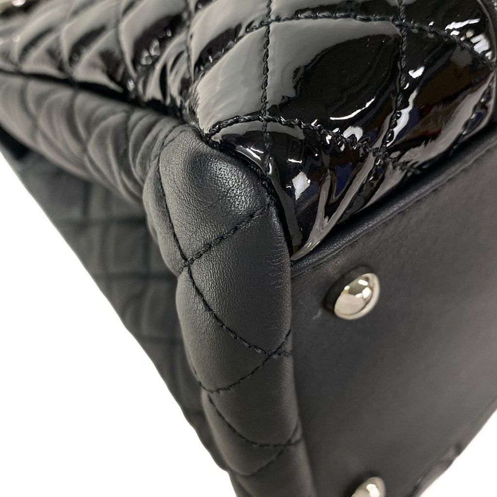 Chanel Tote Quilted Black Chain Silver Coco Charm Leather Lambskin — view 6
