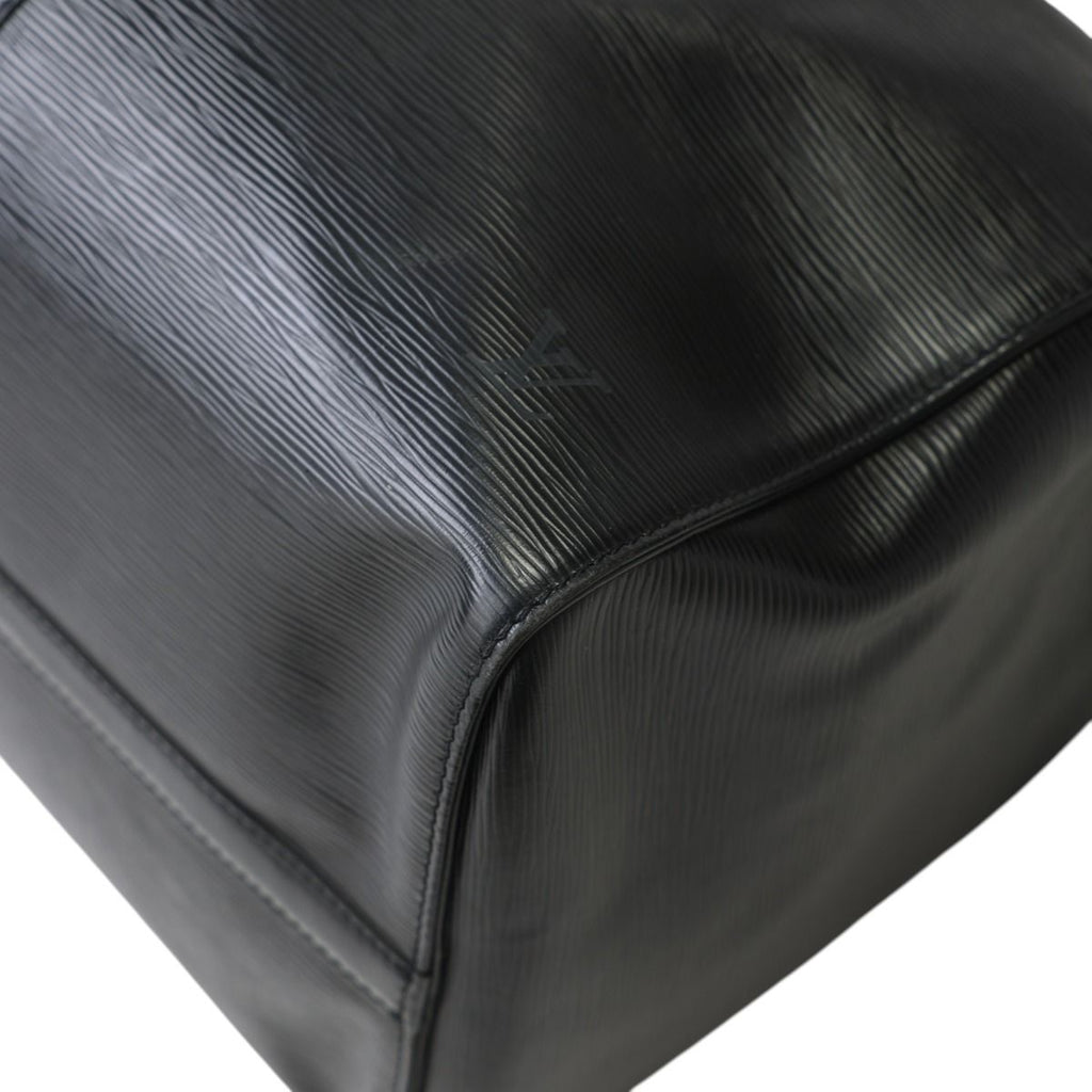 Louis Vuitton Epi Keepall 50 Boston Bag Black — view 5