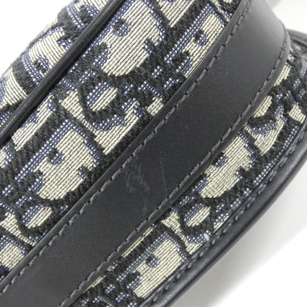 Dior Oblique Bobby Medium Shoulder Bag — view 3
