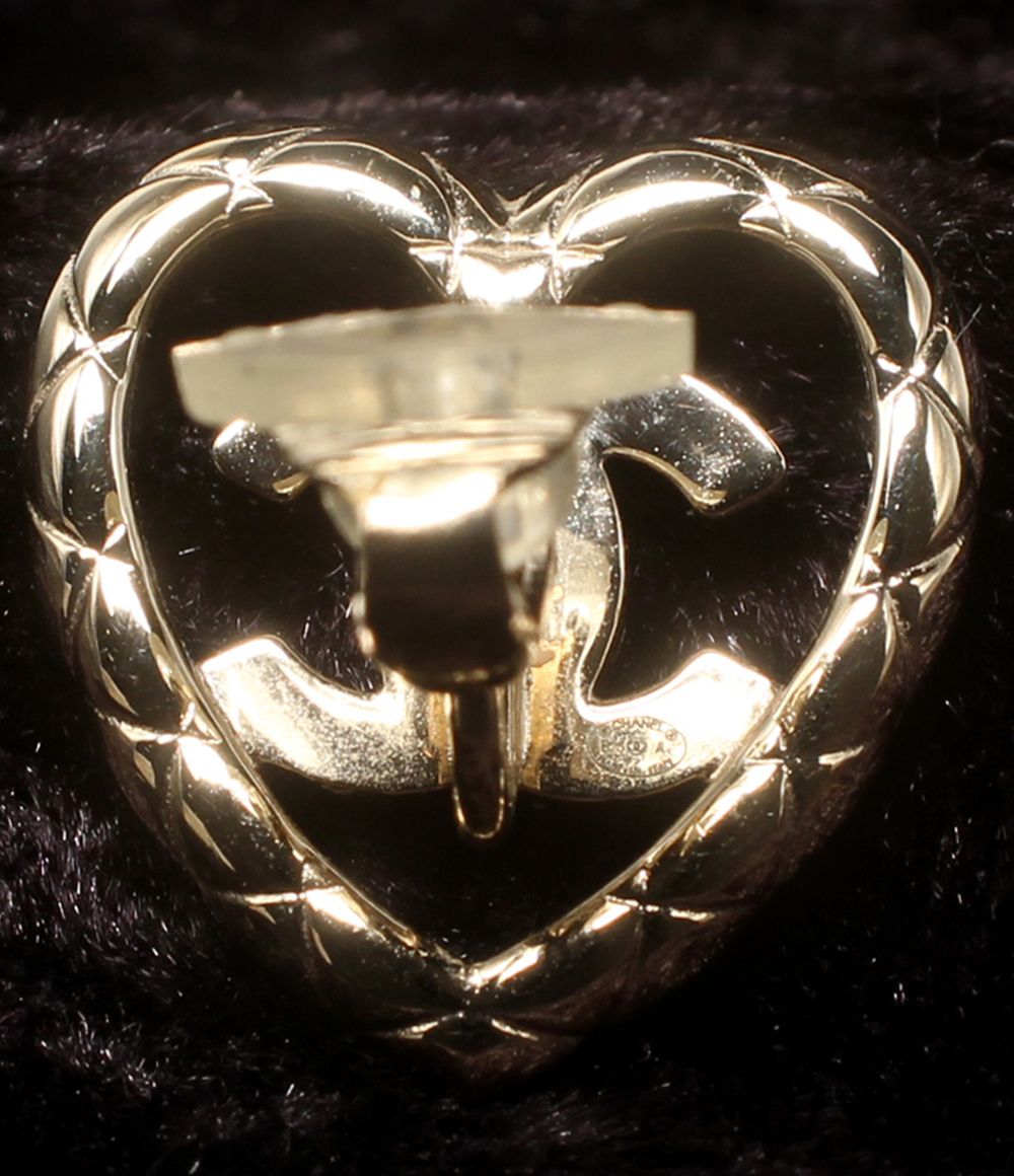 Chanel Earrings CC Logo Heart Motif — view 7