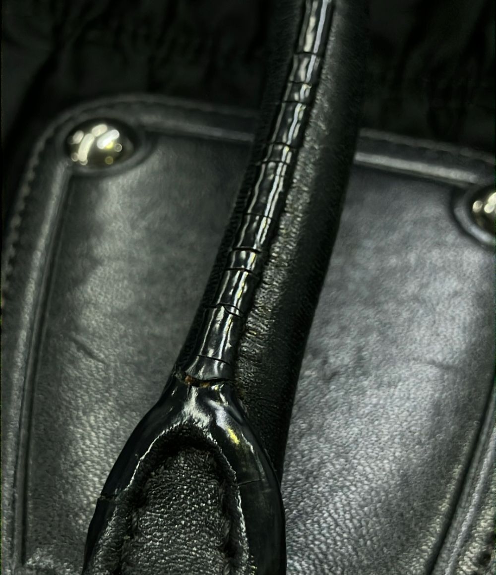 Prada Tote Black — view 7