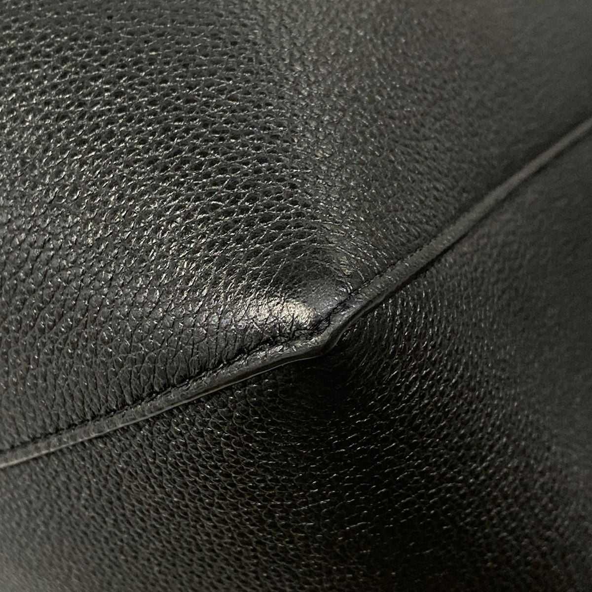 Celine Tote Cabas Phantom Medium with Belt Black Leather — view 6