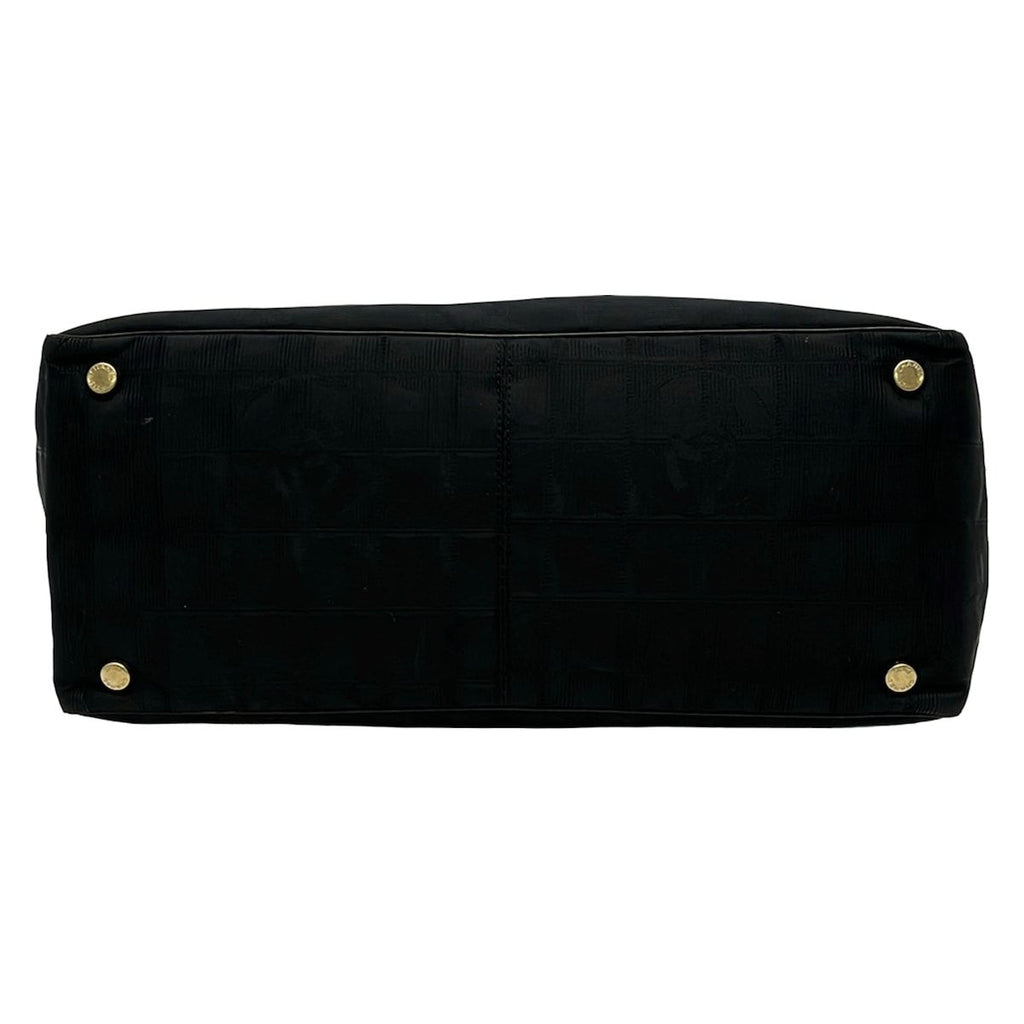 Chanel Tote New Travel Line MM Black Leather — view 5