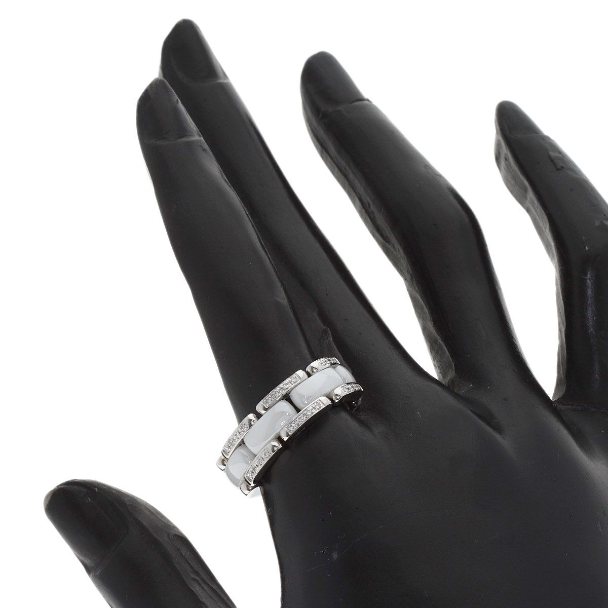 Chanel Ultra Diamond White Ceramic 53 Ring 18K Gold — view 7