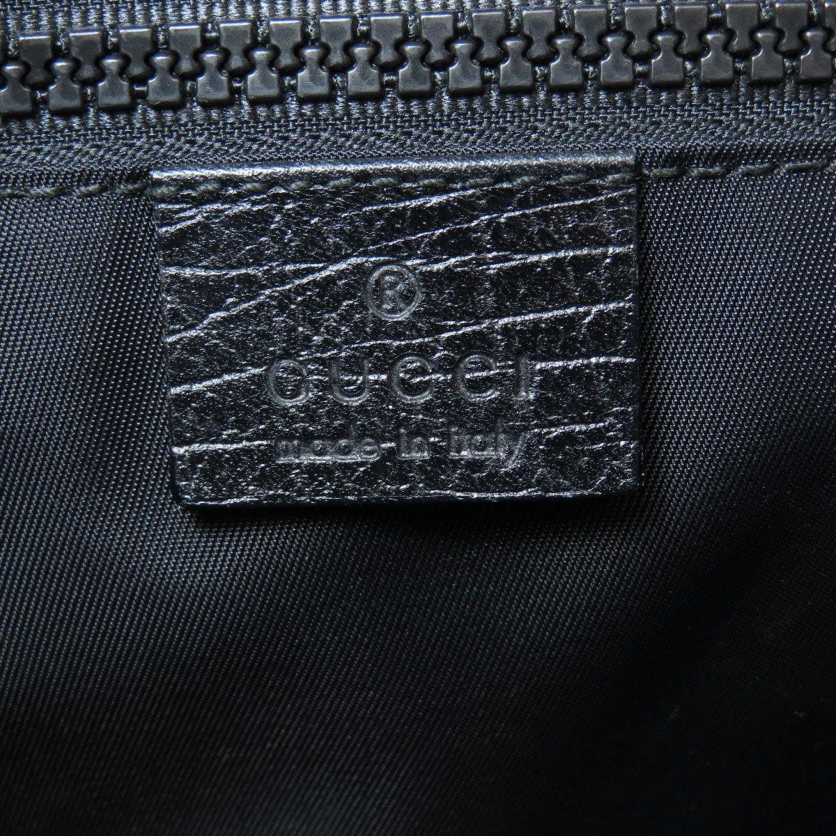 Gucci GG Supreme Messenger Bag — view 6
