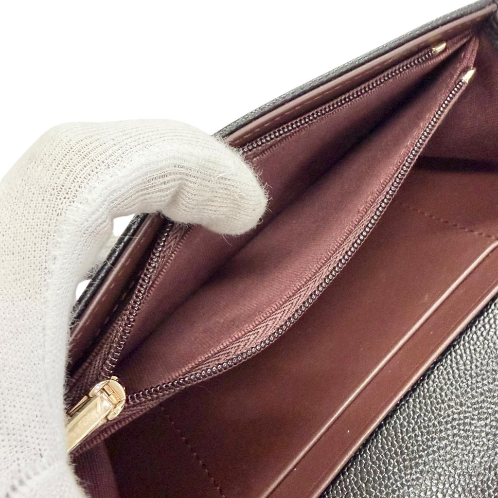 Chanel Caviar Leather Quilted CC Logo Flap Wallet Black — view 8