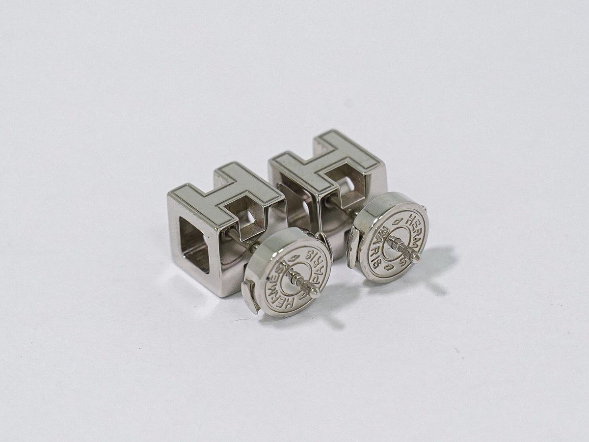 Hermes Cage D'h Cube Earrings Metal Silver Ivory — view 2