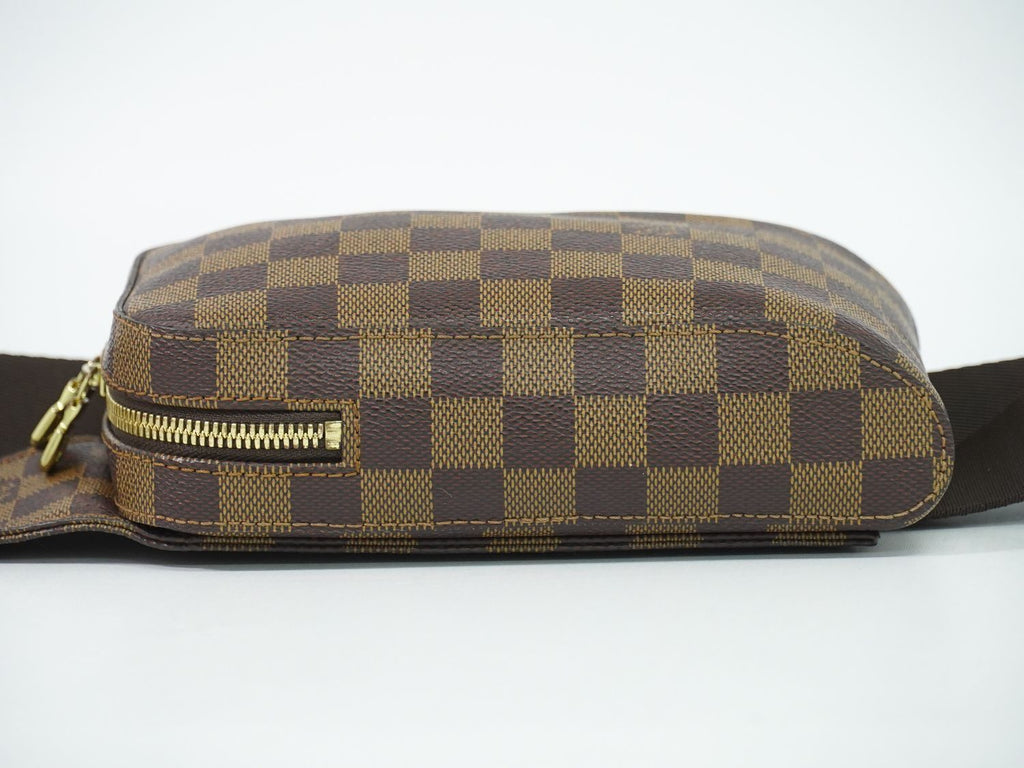Louis Vuitton LV Damier Geronimos Ebene Belt Bag Brown — view 3