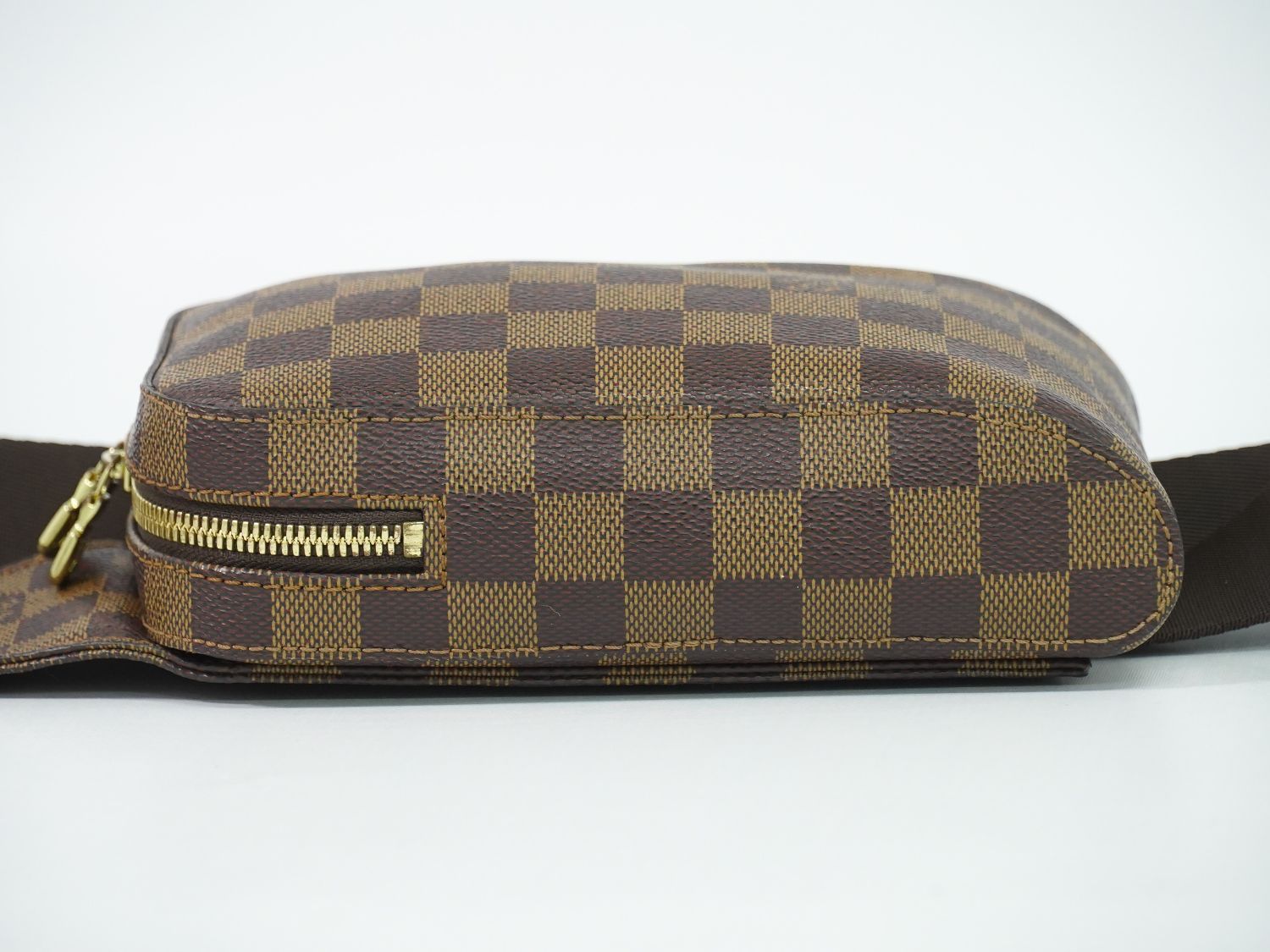 Louis Vuitton LV Damier Geronimos Ebene Belt Bag Brown — view 3