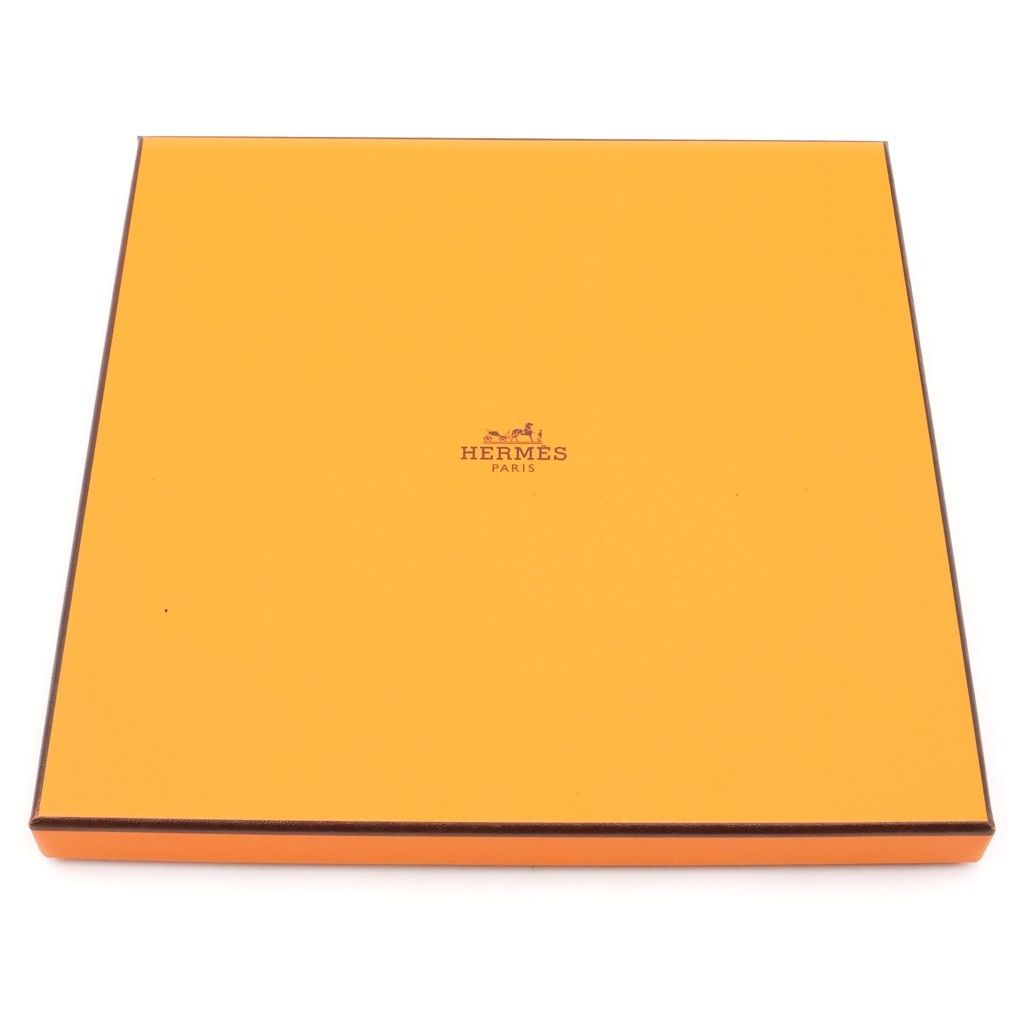 Hermes Carre 90 Stately Wheels Scarf Green Silk — view 6