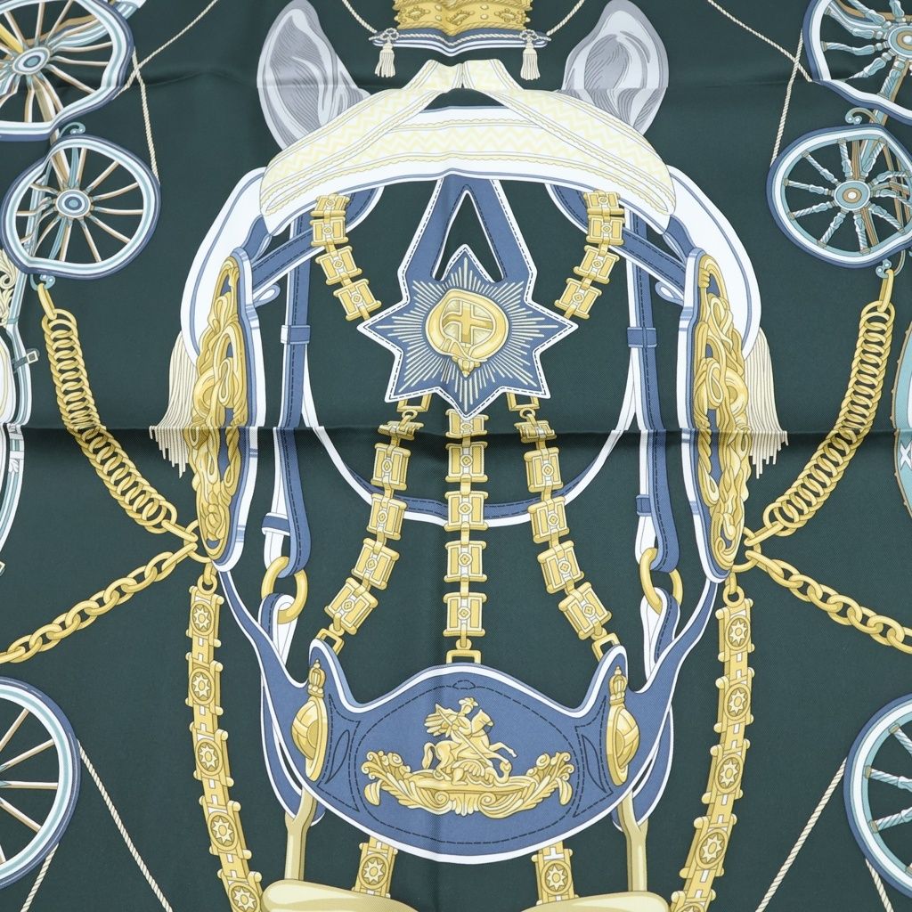 Hermes Carre 90 Stately Wheels Scarf Green Silk — view 4