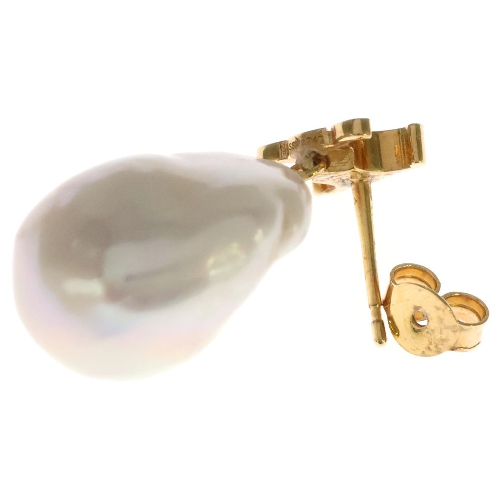 Celine Triomphe les Pearl Baroque Earrings White Gold — view 6