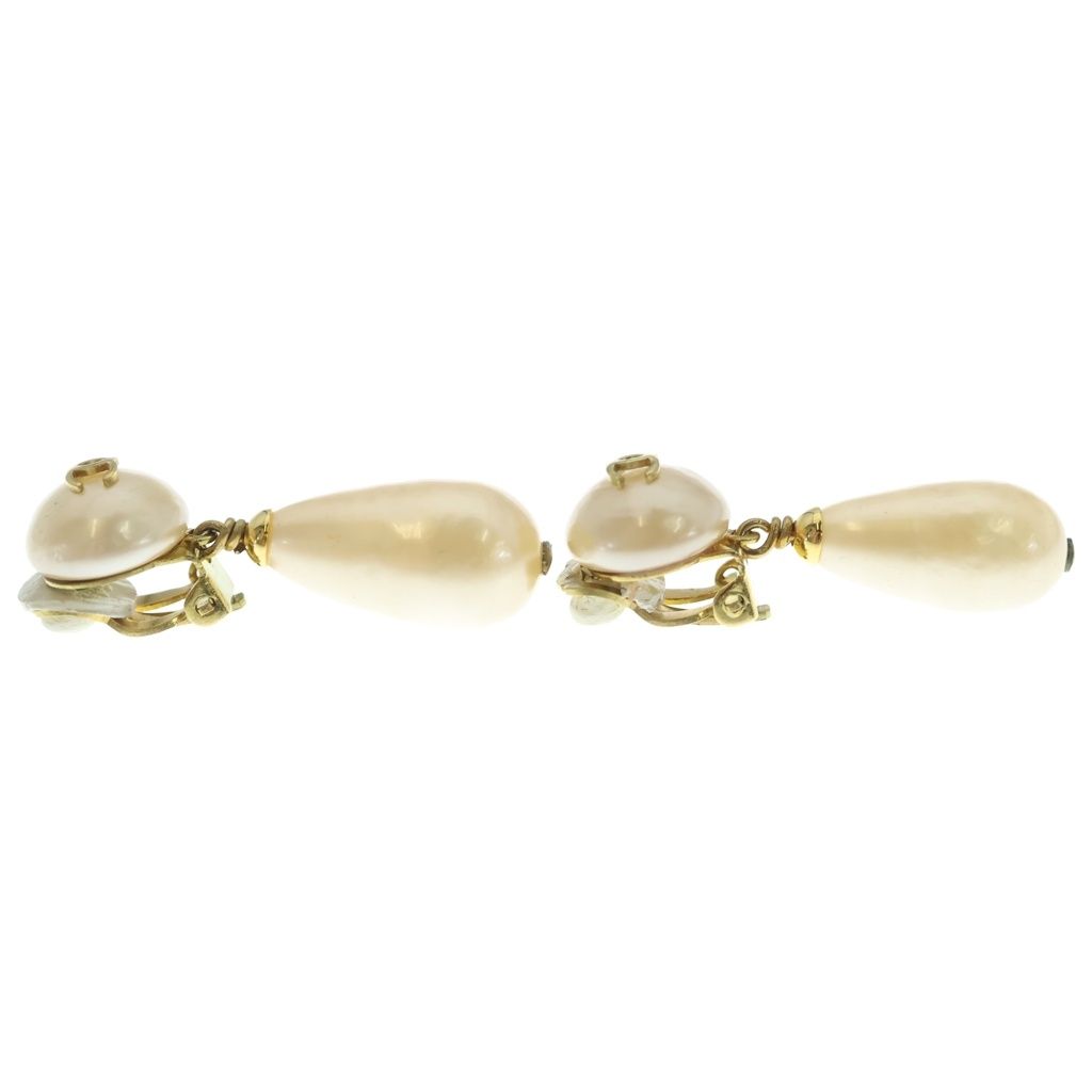 Chanel Swing Pearl Earrings Ivory Gold — view 4