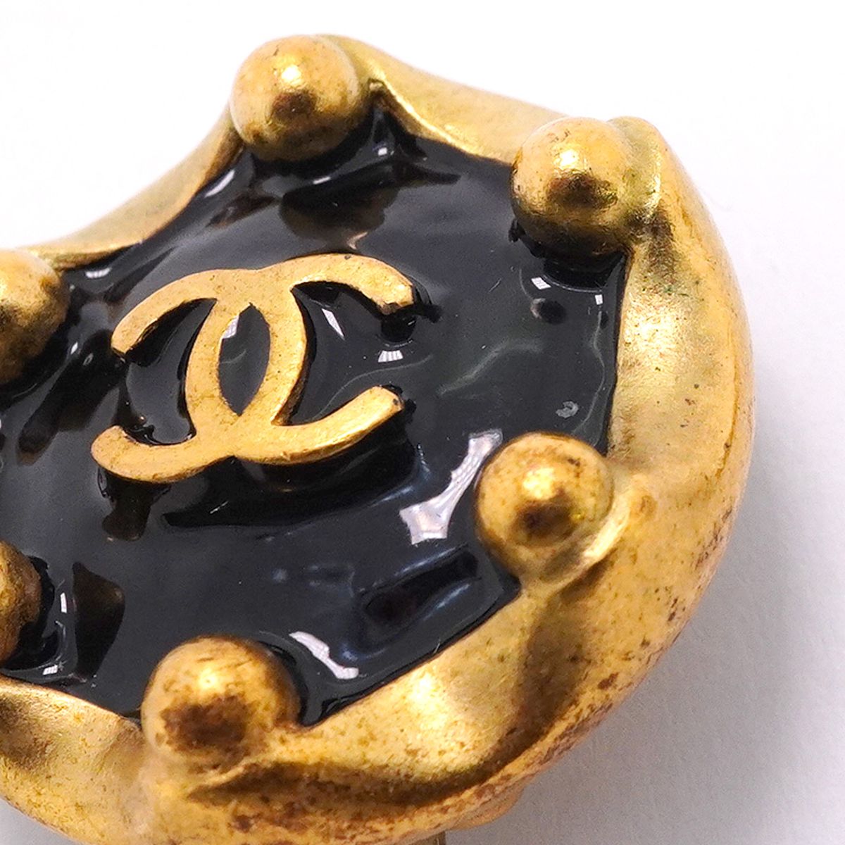 Chanel Earrings Vintage CC Logo Round Circle Gold Plated Black — view 6
