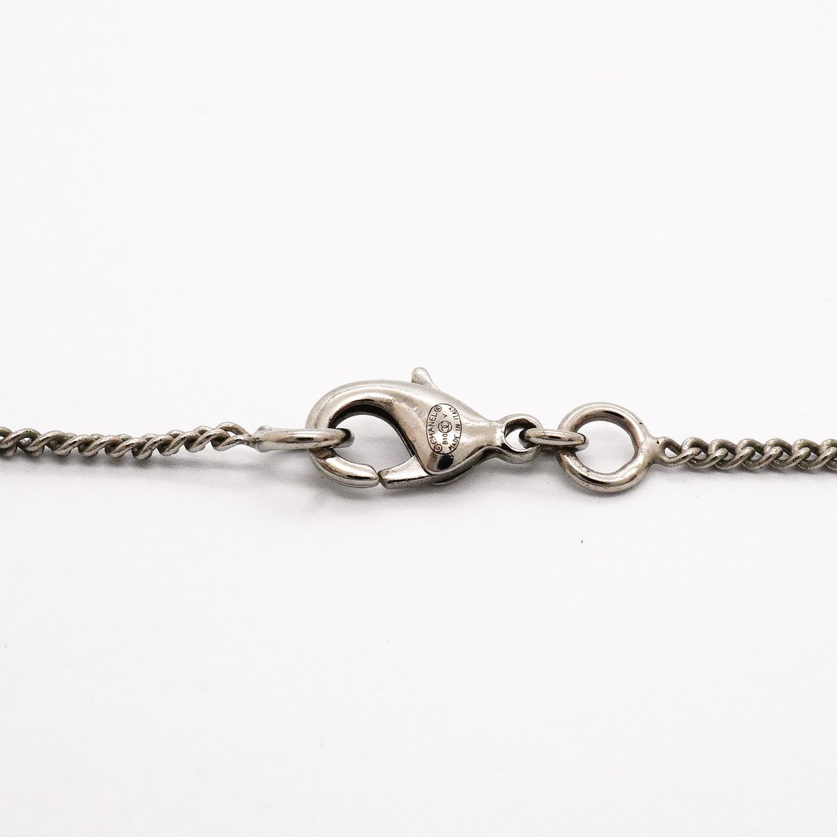 Chanel Necklace CC Logo Metal Rhinestone Silver — view 4