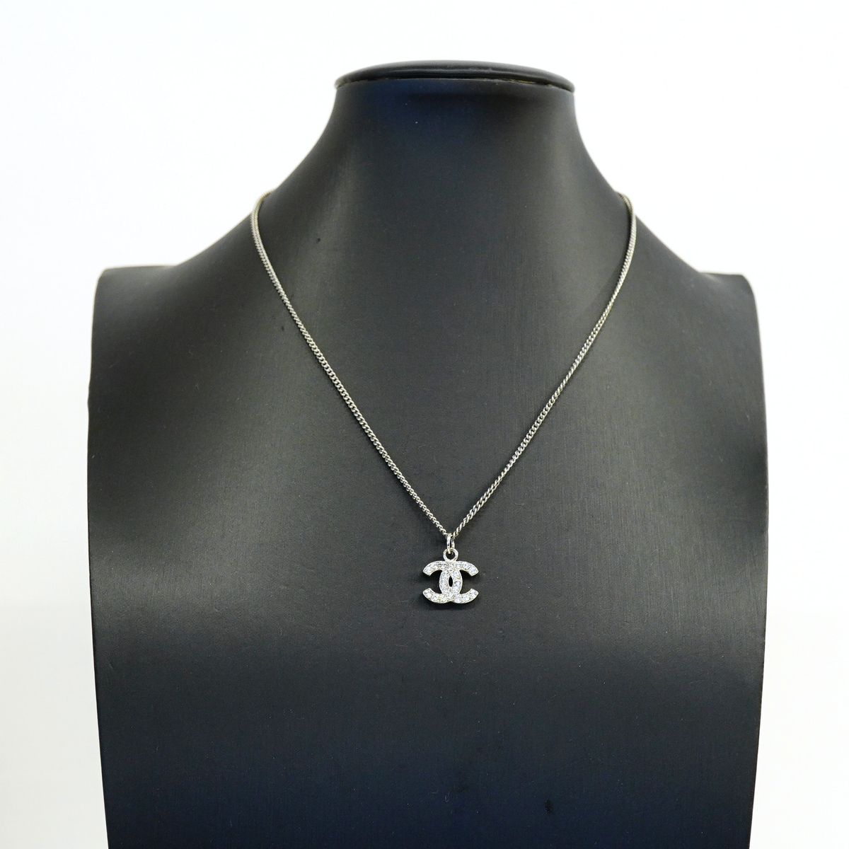 Chanel Necklace CC Logo Metal Rhinestone Silver — view 6