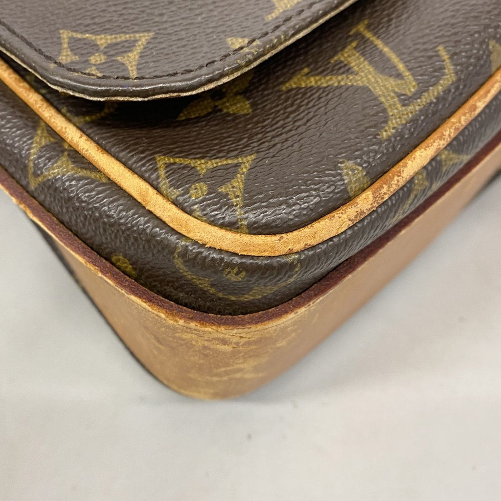Louis Vuitton Shoulder Bag Monogram Cartouchiere GM Brown — view 6