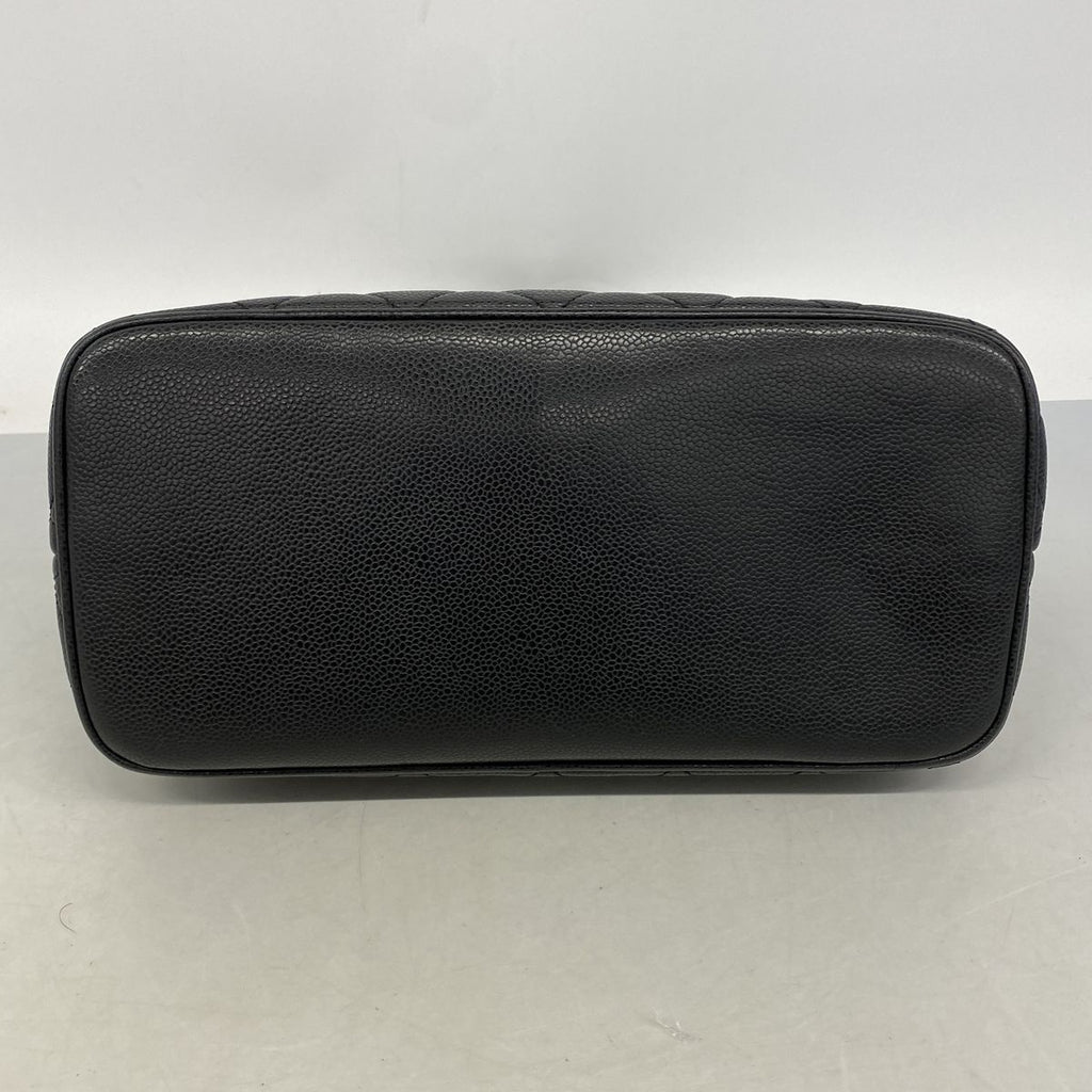 Chanel Tote Reissue Caviar Leather Black Silver — view 3