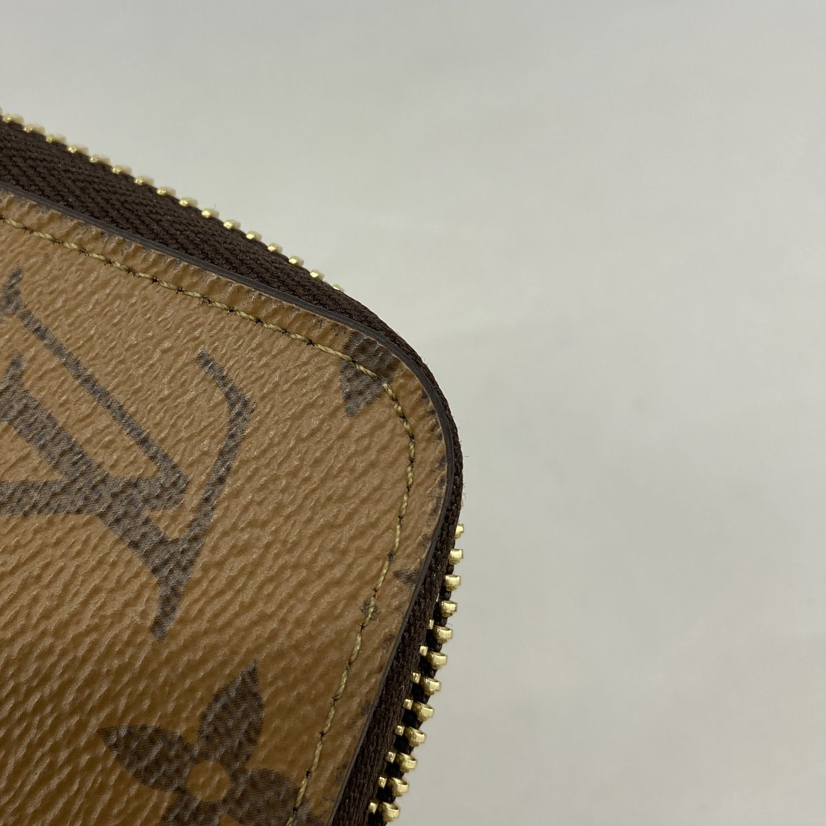 Louis Vuitton Wallet Monogram Applique Reverse Zippy Brown — view 6
