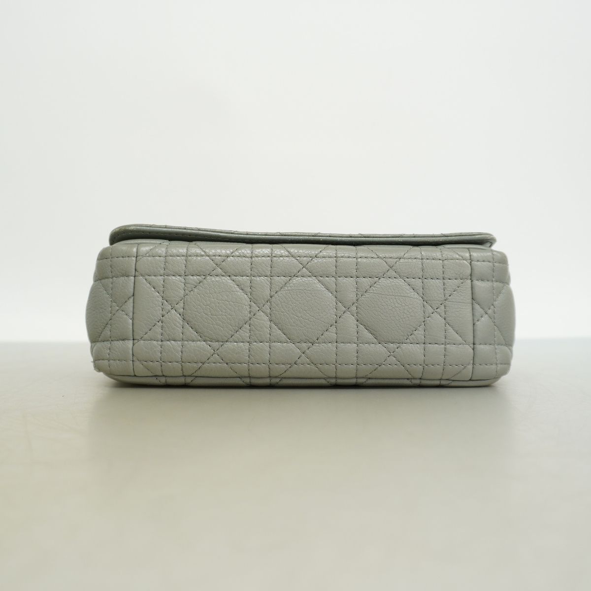 Dior Shoulder Bag Cannage Caro Leather Gray Gold — view 3